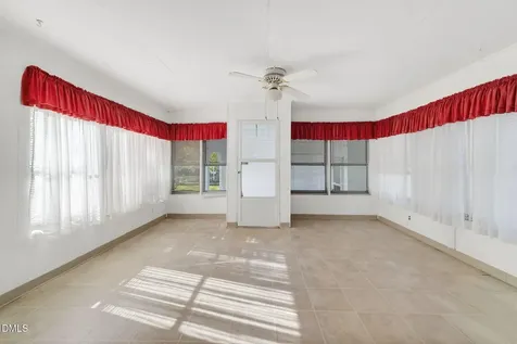 301 E Stanley Street Four Oaks NC 27524