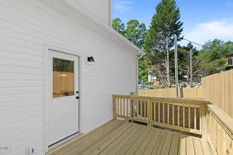 3133 Rowena Avenue Durham NC 27703