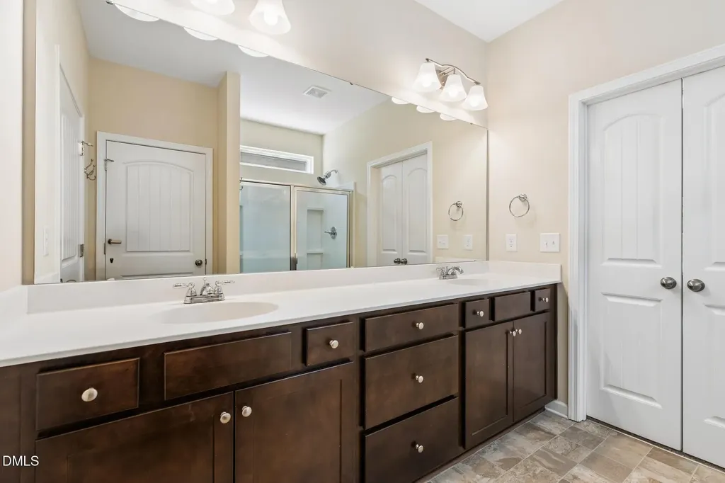 51 Forest Glade Court Clayton NC 27527