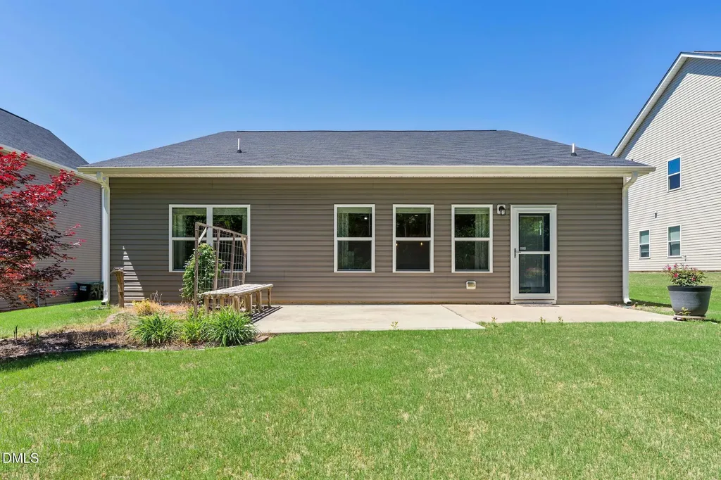 51 Forest Glade Court Clayton NC 27527