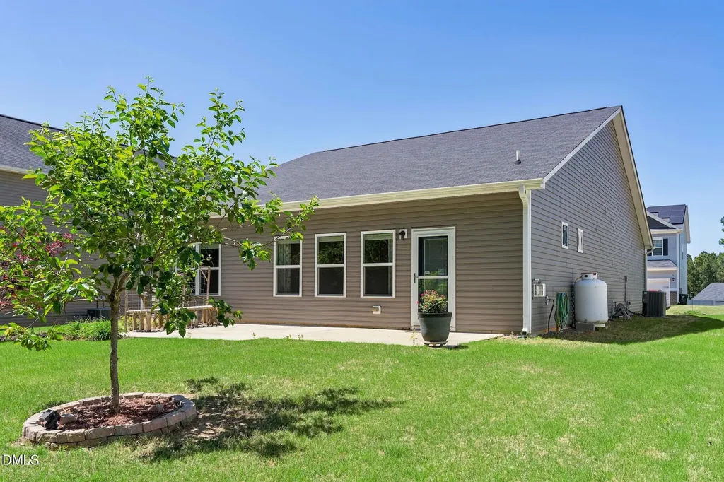 51 Forest Glade Court Clayton NC 27527