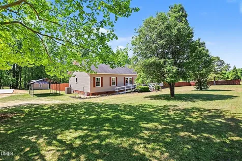 921 Sweet Raspberry Lane Lillington NC 27546