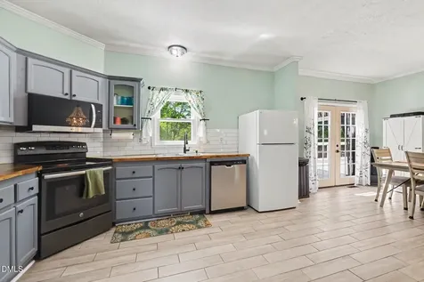 921 Sweet Raspberry Lane Lillington NC 27546