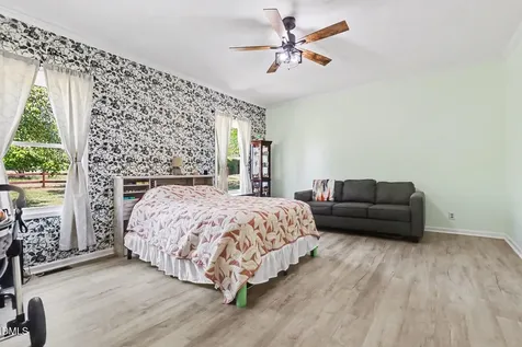 921 Sweet Raspberry Lane Lillington NC 27546