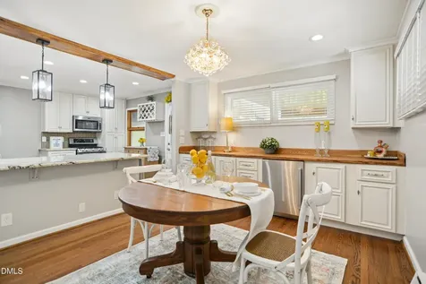 313 Robert Street Cary NC 27511