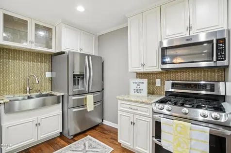 313 Robert Street Cary NC 27511