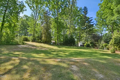 313 Robert Street Cary NC 27511