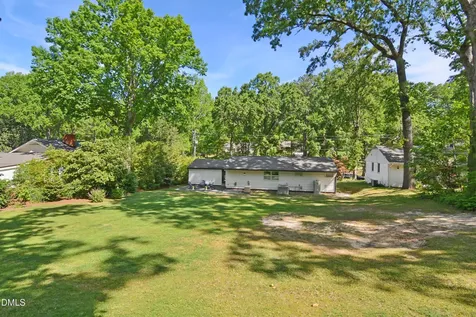 313 Robert Street Cary NC 27511