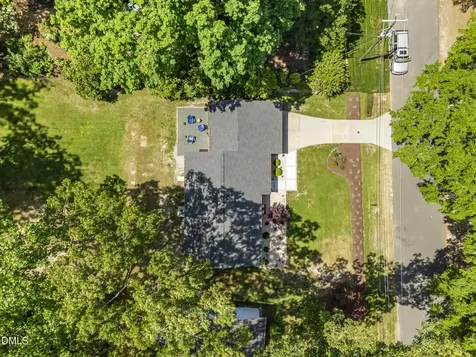 313 Robert Street Cary NC 27511