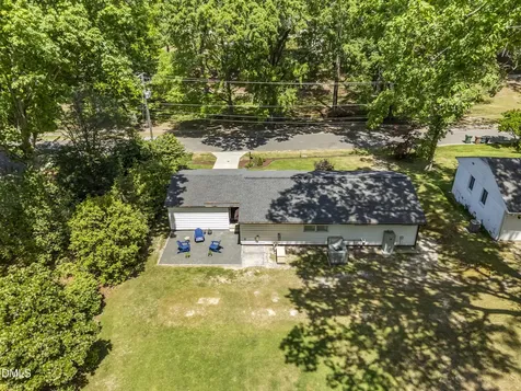 313 Robert Street Cary NC 27511