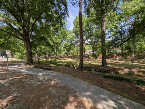 313 Robert Street Cary NC 27511