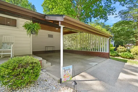 313 Robert Street Cary NC 27511