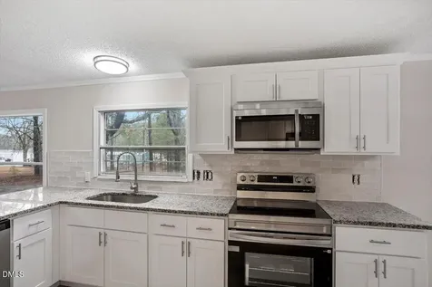 217 Mckay Drive Spring Lake NC 28390