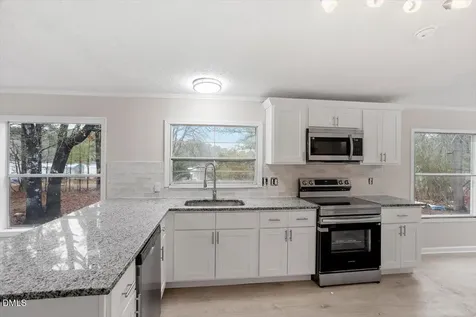 217 Mckay Drive Spring Lake NC 28390
