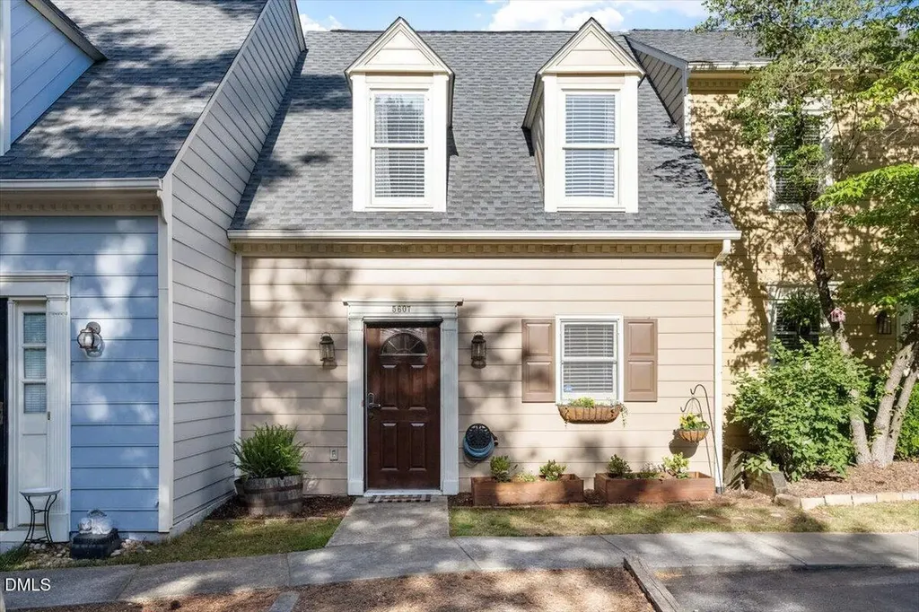 5607 Windy Hollow Court Raleigh NC 27609