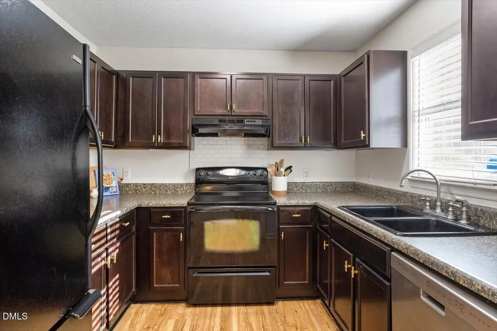 5607 Windy Hollow Court Raleigh NC 27609
