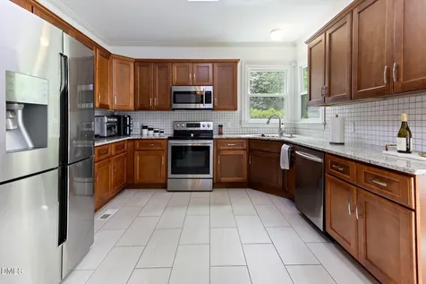 9113 Walking Stick Trail Raleigh NC 27615