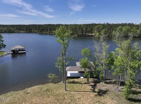 1099 Estate Road Semora NC 27343