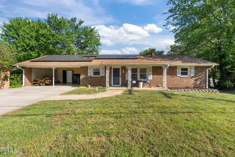 507 W Gilbreath Street Graham NC 27253