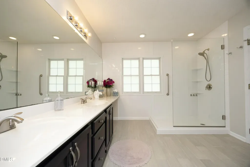 9312 Leslieshire Drive Raleigh NC 27615