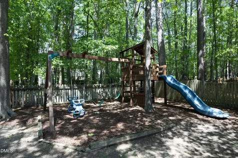 9312 Leslieshire Drive Raleigh NC 27615