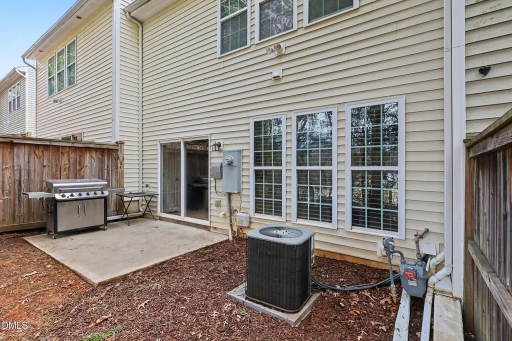 8724 Owl Roost Place Raleigh NC 27617