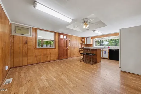 1108 W King Street Hillsborough NC 27278