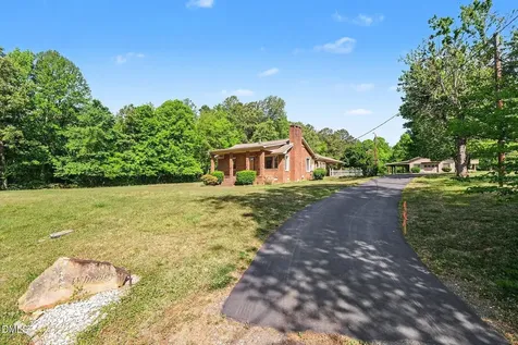 1108 W King Street Hillsborough NC 27278