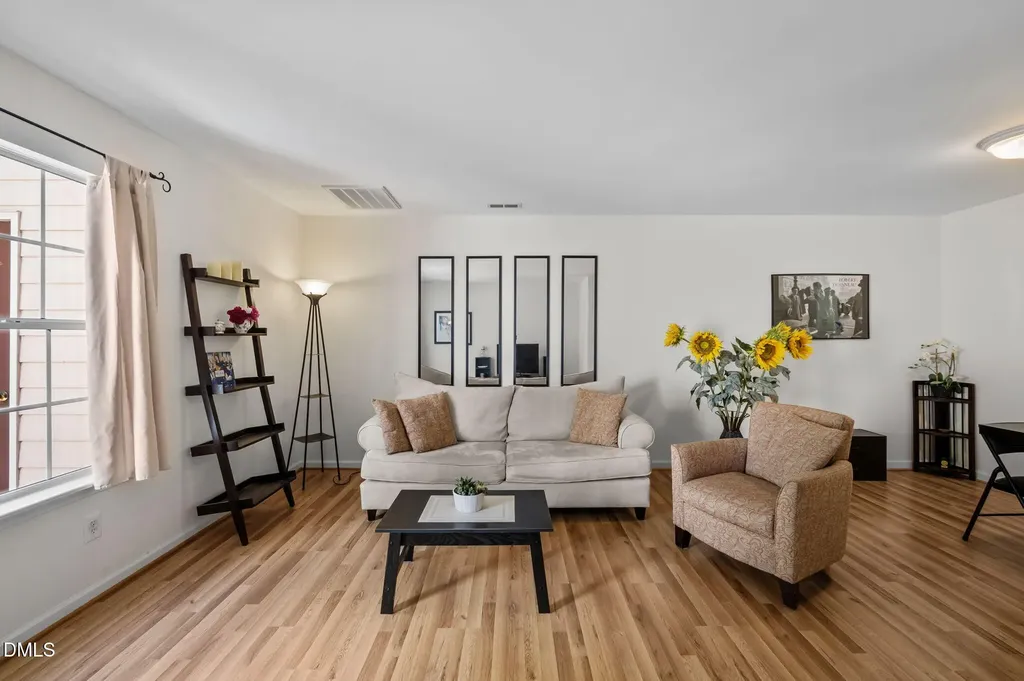330 Standish Drive Chapel Hill NC 27517