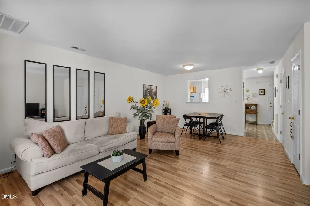 330 Standish Drive Chapel Hill NC 27517