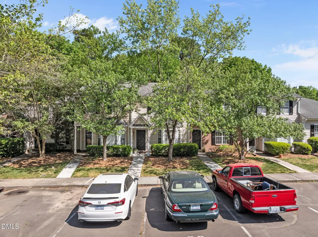 330 Standish Drive Chapel Hill NC 27517
