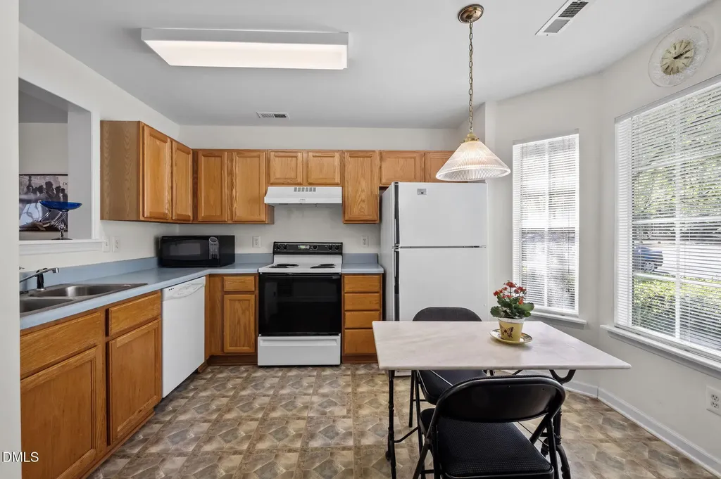 330 Standish Drive Chapel Hill NC 27517