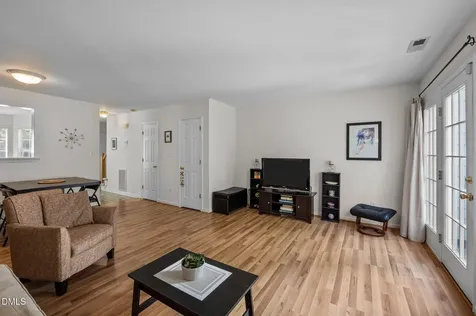 330 Standish Drive Chapel Hill NC 27517