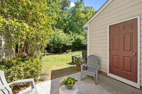 330 Standish Drive Chapel Hill NC 27517