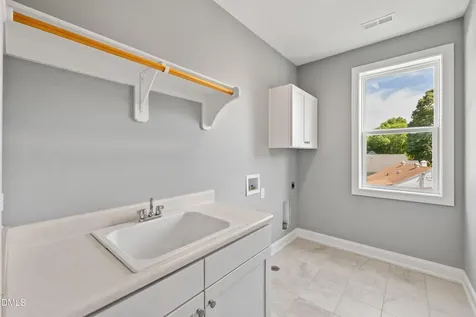 2017 Noble Road Raleigh NC 27608