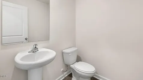 17 Bee Garden Court Angier NC 27501