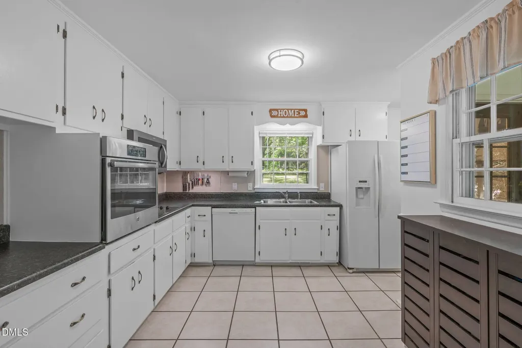 4405 Greenbrier Road Raleigh NC 27603