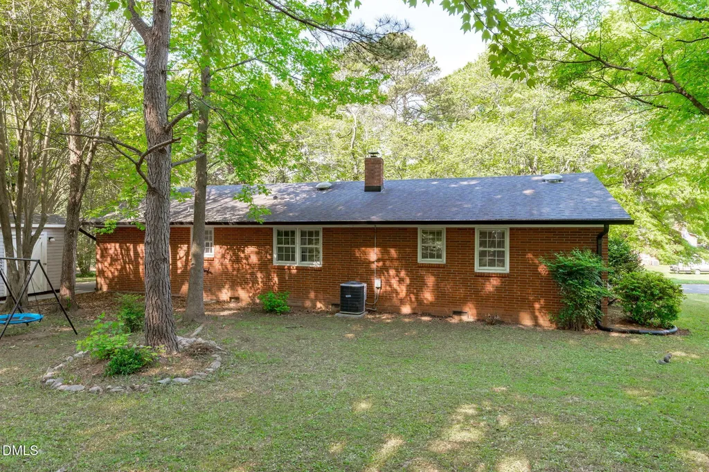4405 Greenbrier Road Raleigh NC 27603