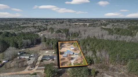 145 Hunter Lane Henderson NC 27537