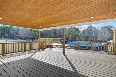 145 Hunter Lane Henderson NC 27537