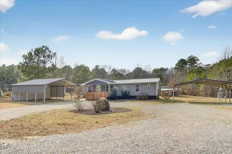 145 Hunter Lane Henderson NC 27537