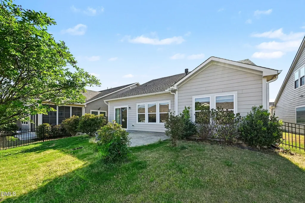 105 Blue Hydrangea Lane Holly Springs NC 27540
