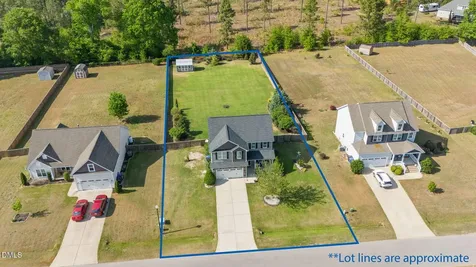 312 Avery Pond Drive Fuquay Varina NC 27526