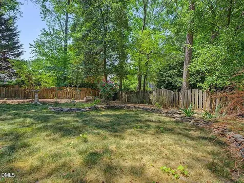 2725 Dahlgreen Road Raleigh NC 27615
