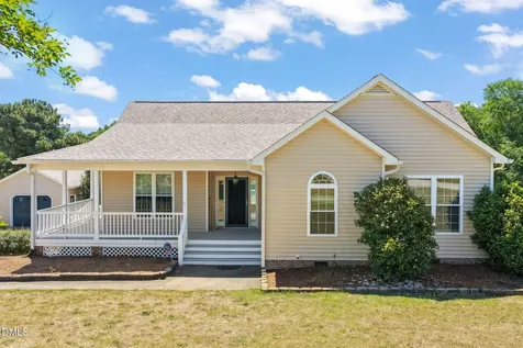 31 Vanstore Drive Fuquay Varina NC 27526