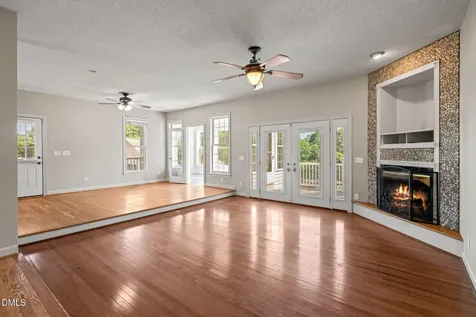 31 Vanstore Drive Fuquay Varina NC 27526
