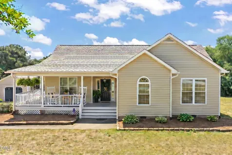 31 Vanstore Drive Fuquay Varina NC 27526