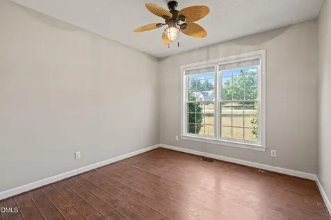 31 Vanstore Drive Fuquay Varina NC 27526