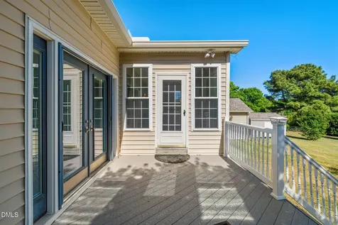 31 Vanstore Drive Fuquay Varina NC 27526