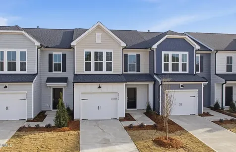 2818 Rodeo Court Willow Springs NC 27592